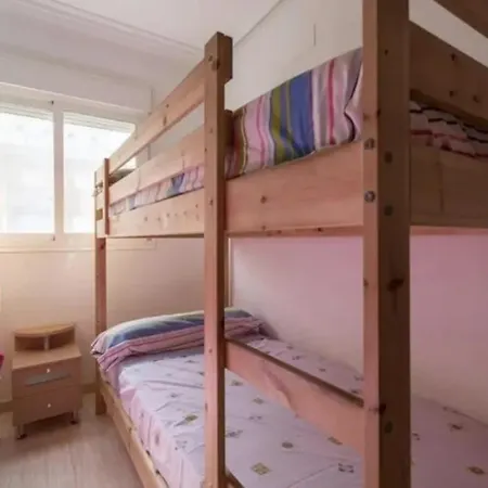 2-bedroom In Oropesa With Pool