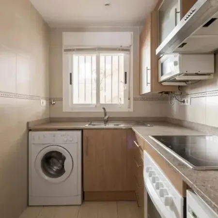 2-bedroom In Oropesa With Pool